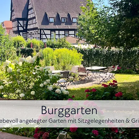 Апартаменты Hinterburg - Grosses Burgen-apartment Mit 4 Schlafzimmern & 2 Baedern - Ideal Fuer Familien Und Gruppen, Inklusive Kostenloser Parkplaetze, Aufzug Und Garten *