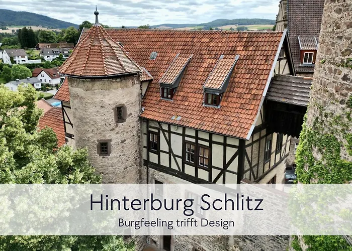Hinterburg - Großes Burgen-apartment Mit 4 Schlafzimmern&2 Bädern - Ideal Für Familien Und Gruppen, Inklusive Kostenloser Parkplätze, Aufzug Und Garten Schlitz